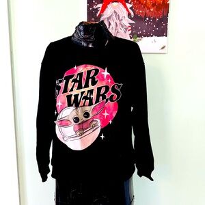 Star Wars Grogu Graphic Sweatshirt XXL Teen (NWT)